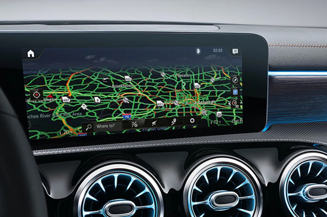 Display showing live traffic information